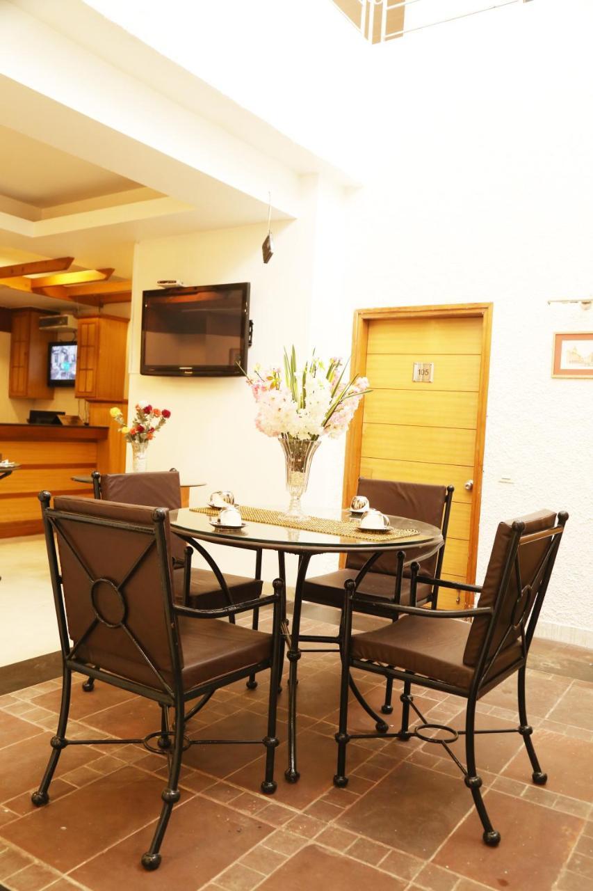 Hotel H26 Chandigarh Luaran gambar