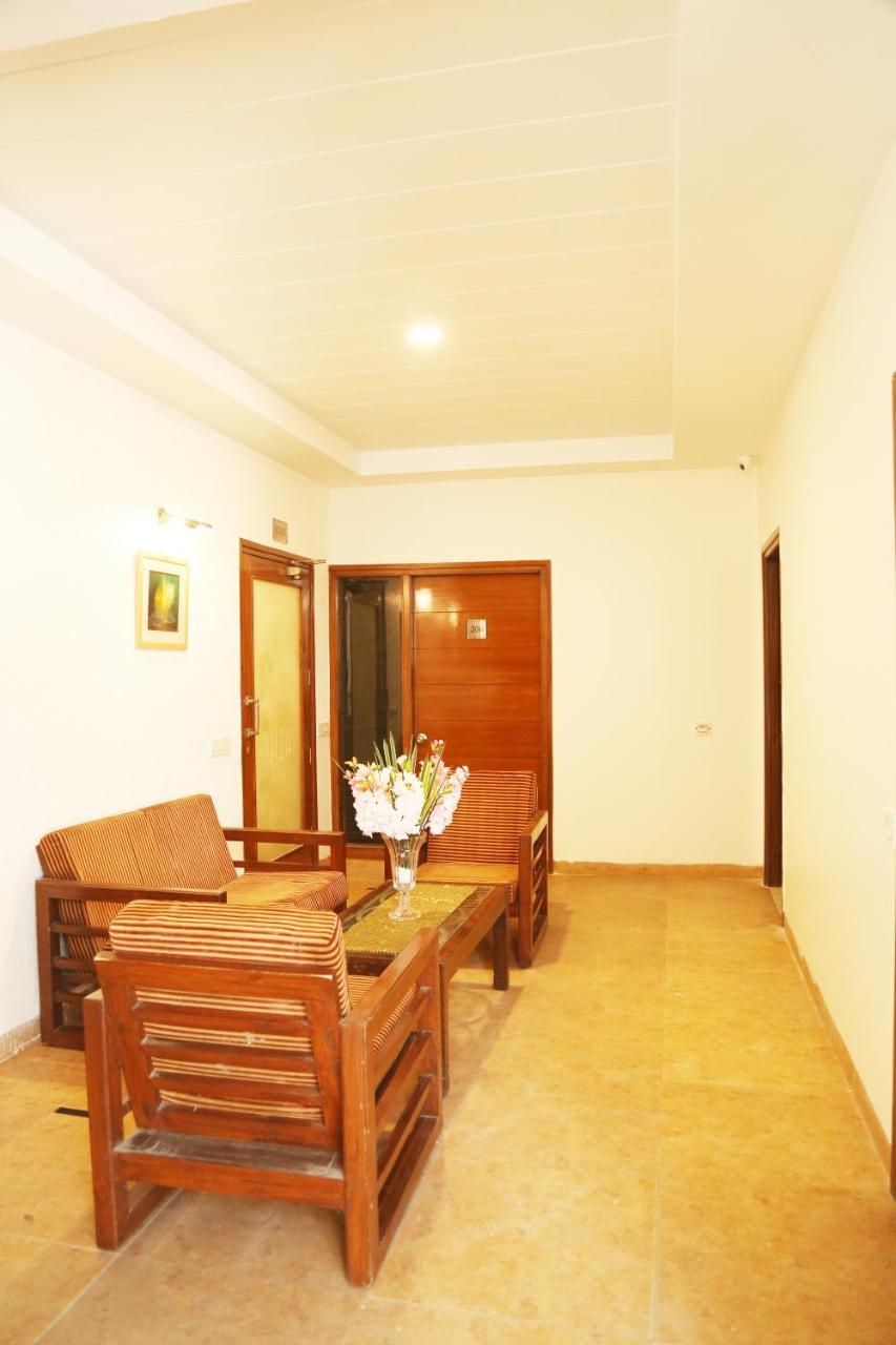 Hotel H26 Chandigarh Luaran gambar